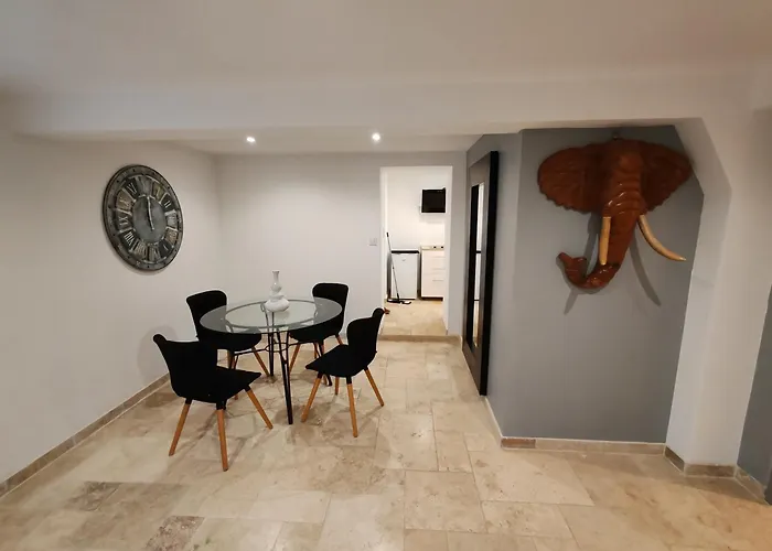 T3 Neuf Proche Centre Ville, Clim Et Parking Et Edf Apartament